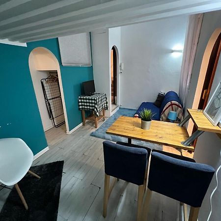 Lungo Tevere Trastevere Confort Apartment Rome Exterior photo
